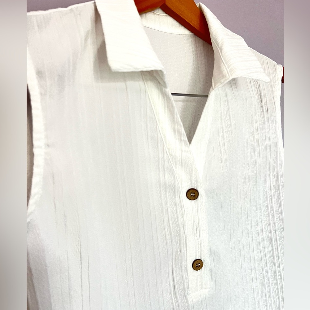 NWT White Ribbed Coverup - Picture 2 of 6